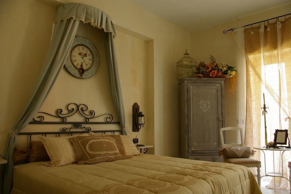 Serapo Bed And Breakfast Гаэта Экстерьер фото